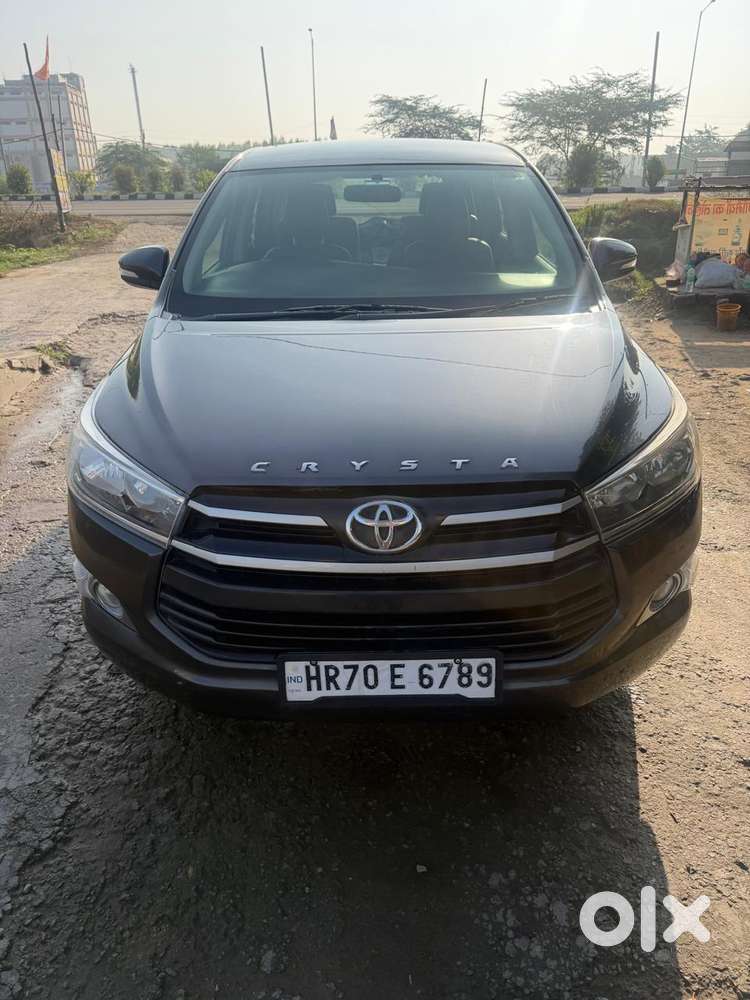 Toyota Innova Crysta 2.8 Gx At, 2017, Diesel