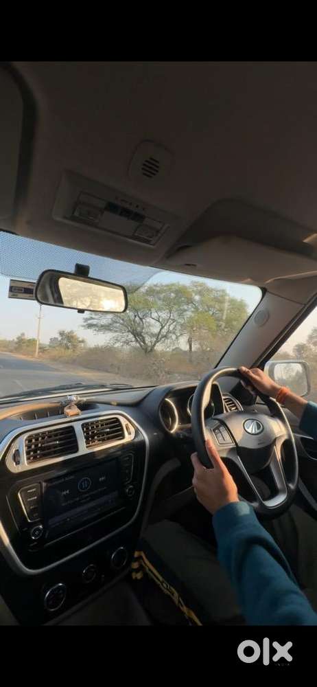 Mahindra Tuv 300 2018 Diesel Well Maintained