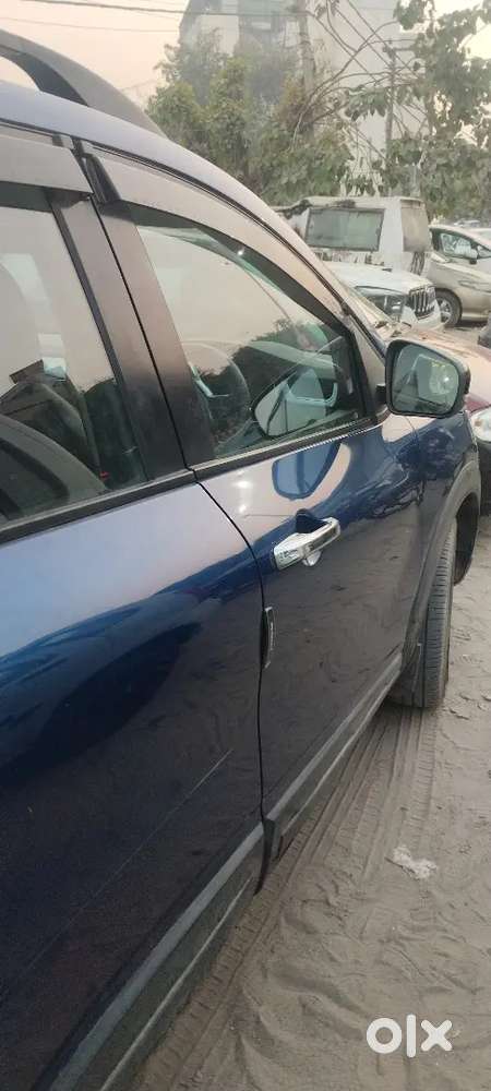Renault Triber 2023 Cng & Hybrids Well Maintained