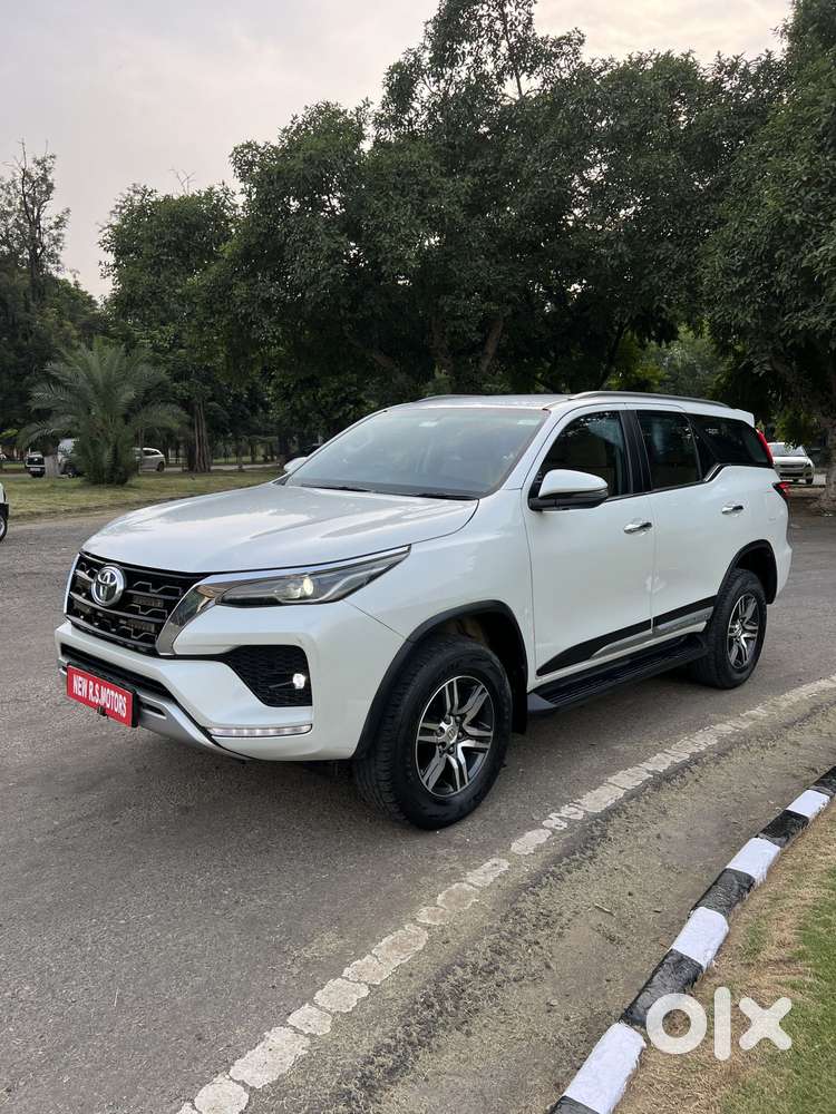 Toyota Fortuner 4x2 At 2.8 Diesel, 2024, Diesel