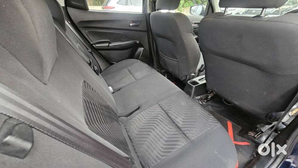 Maruti Suzuki Swift Vxi + Manual, 2023, Petrol