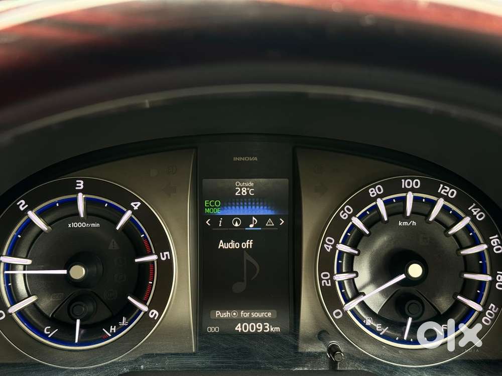 Toyota Innova Crysta 2.4 V, 2018, Diesel
