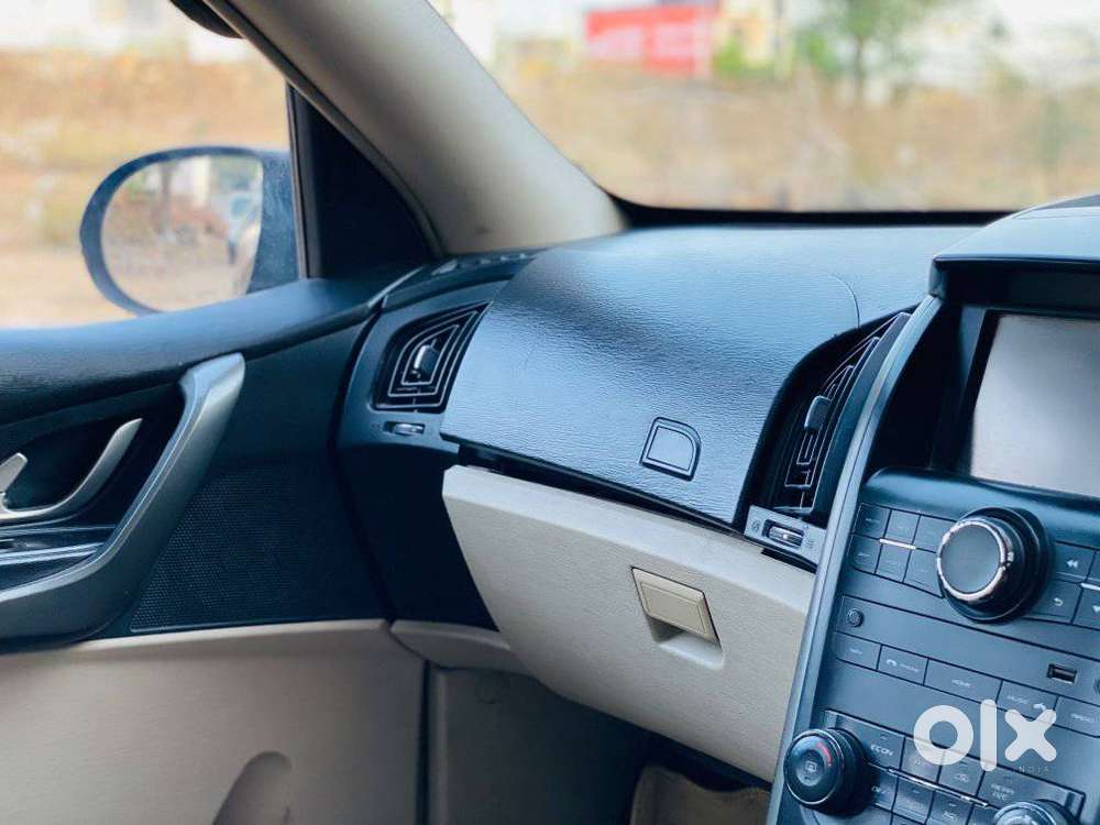 Mahindra Xuv500 2.2 W10, 2016