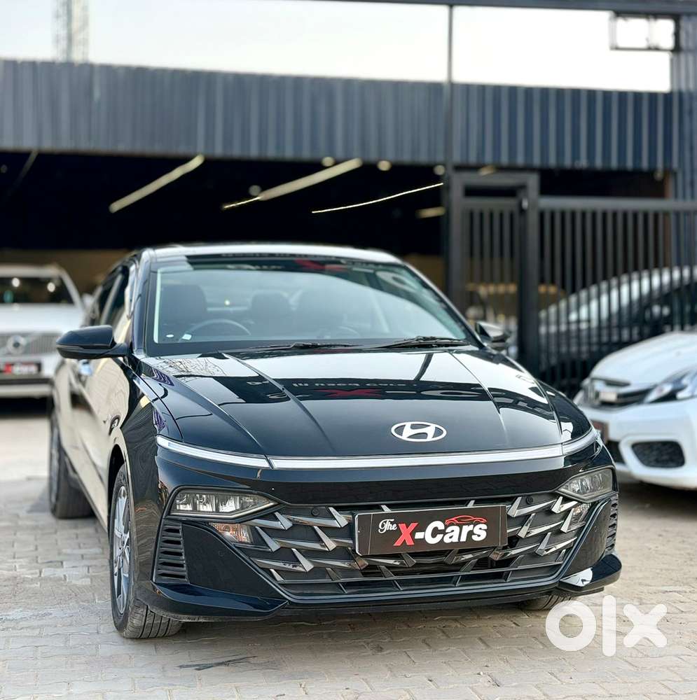 Hyundai Verna Sx 1.5 Petrol Ivt, 2023, Petrol