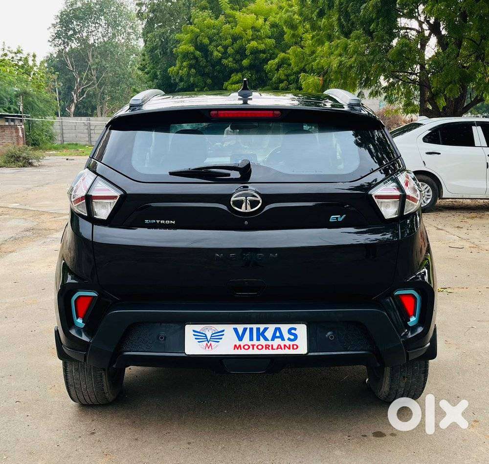 Tata Nexon Ev Xz Plus Dark Edition, 2022, Electric