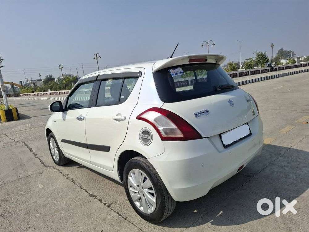 Maruti Suzuki Swift Ddis Zdi Plus, 2015, Diesel