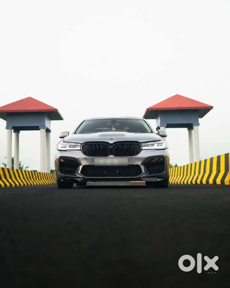 Bmw 5 Series 2011 ( Luxury Line )