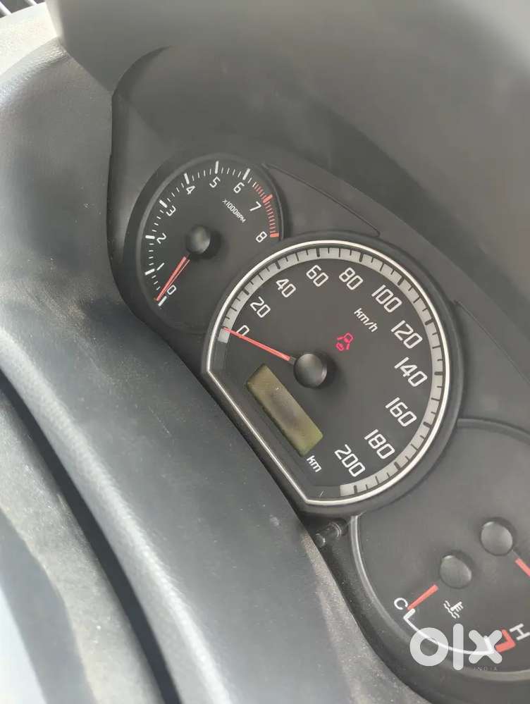 Maruti Suzuki Swift 2015