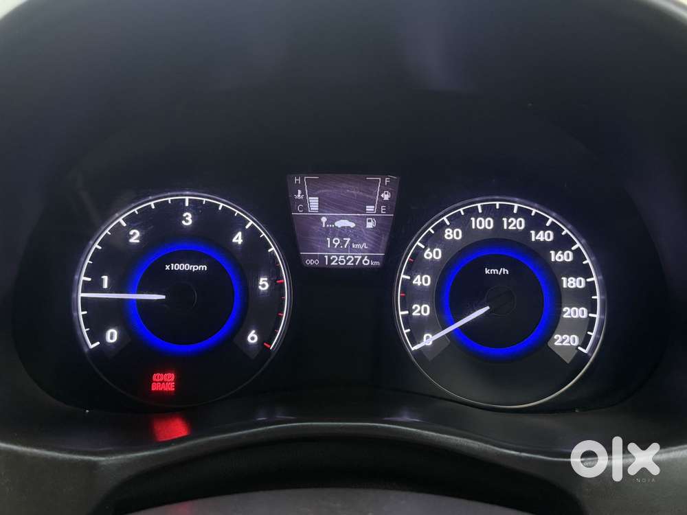 Hyundai Verna 1.6 Sx (o) Crdi, 2015, Diesel