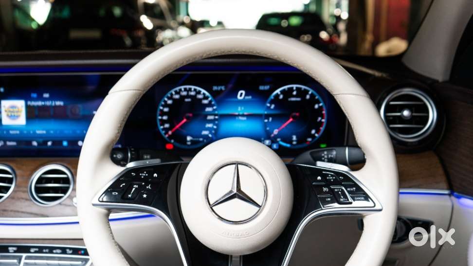Mercedes-benz E-class E200 Lwb, 2021, Petrol
