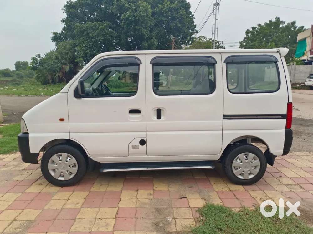 Maruti Suzuki Eeco Cng 5 Seater Ac, 2024, Cng & Hybrids