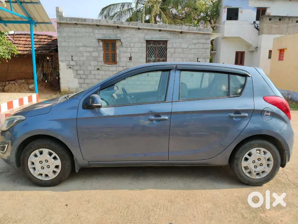 Hyundai I20 2013 Petrol Well Maintained