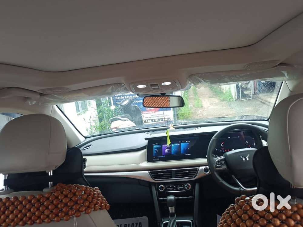 Xuv 700axl/ 2024 Model / 6 Seater/ Excellent Condition/ Kl01 Fancy Num