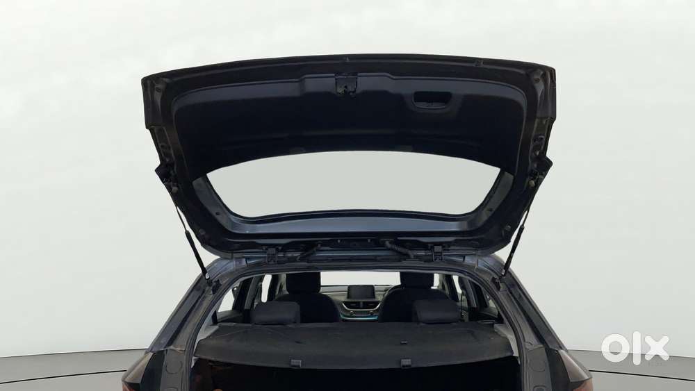 Tata Altroz Xz, 2021, Petrol