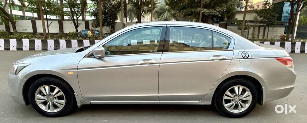 Honda Accord 2.4 Elegance Manual, 2010, Petrol