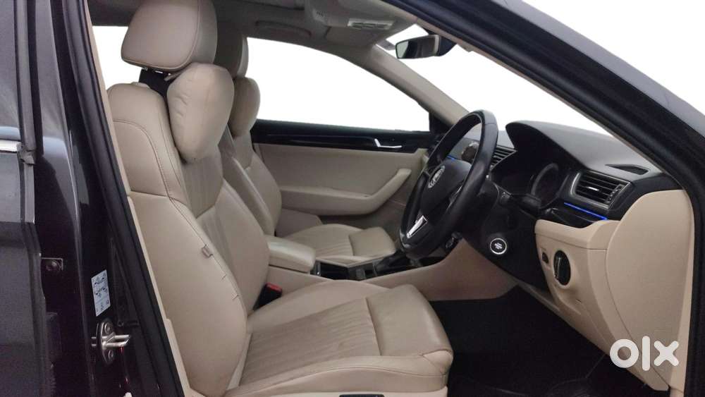 Skoda Superb Lk 1.8 Tsi At, 2016, Petrol