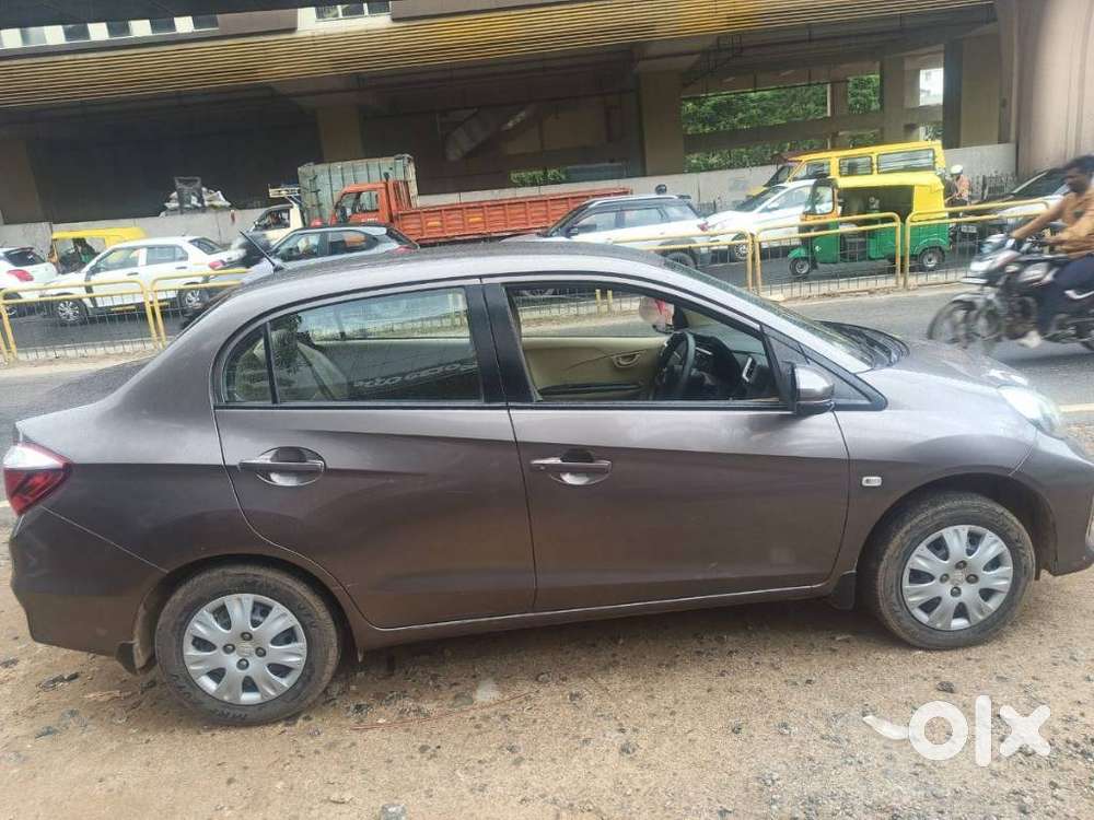 Honda Amaze, 2017, Petrol