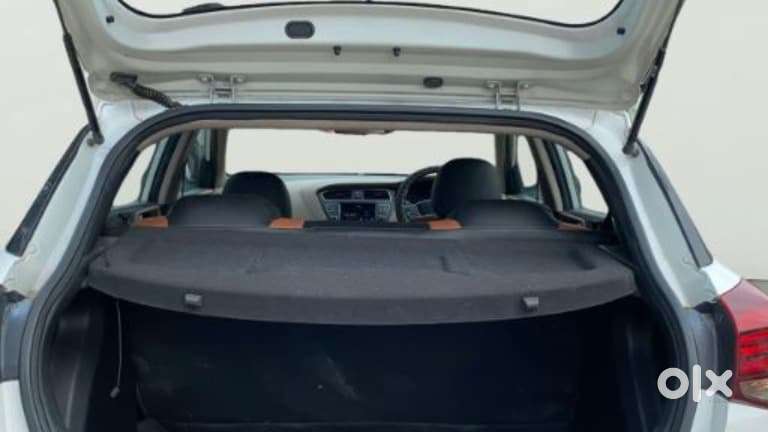 Hyundai Elite I20 Sportz Plus, 2020, Petrol