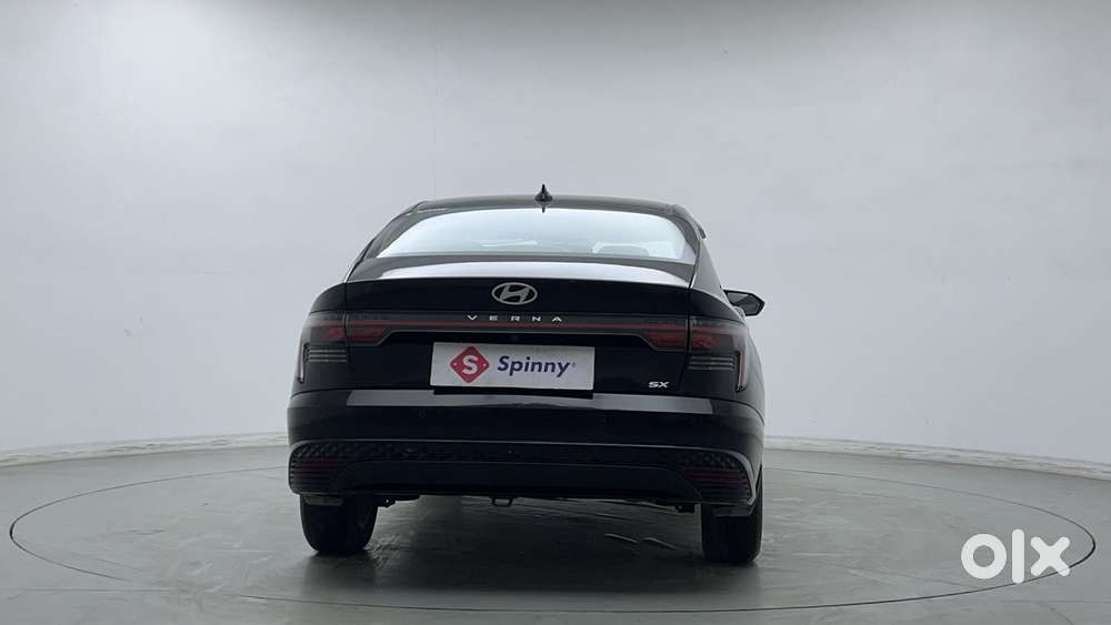 Hyundai Verna 1.5 Sx Petrol Mt, 2024, Petrol
