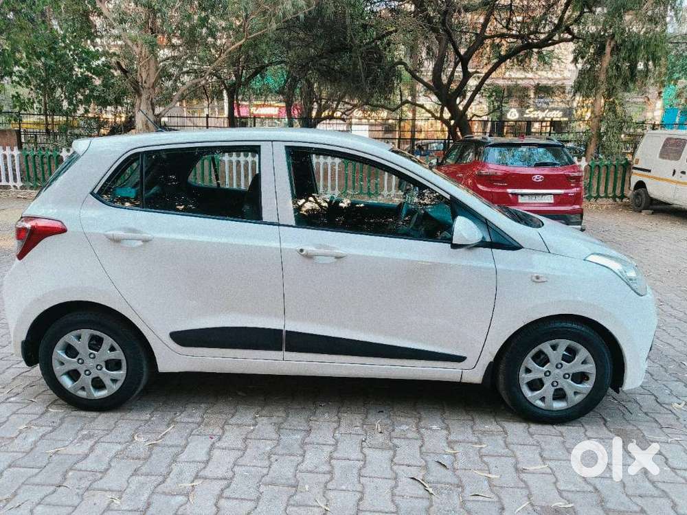 Hyundai Grand I10 Magna O At Petrol, 2017, Petrol