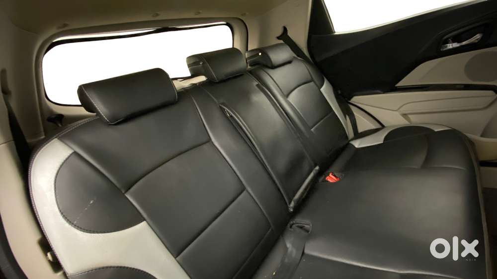 Mahindra Xuv300 W8 Diesel, 2019, Diesel