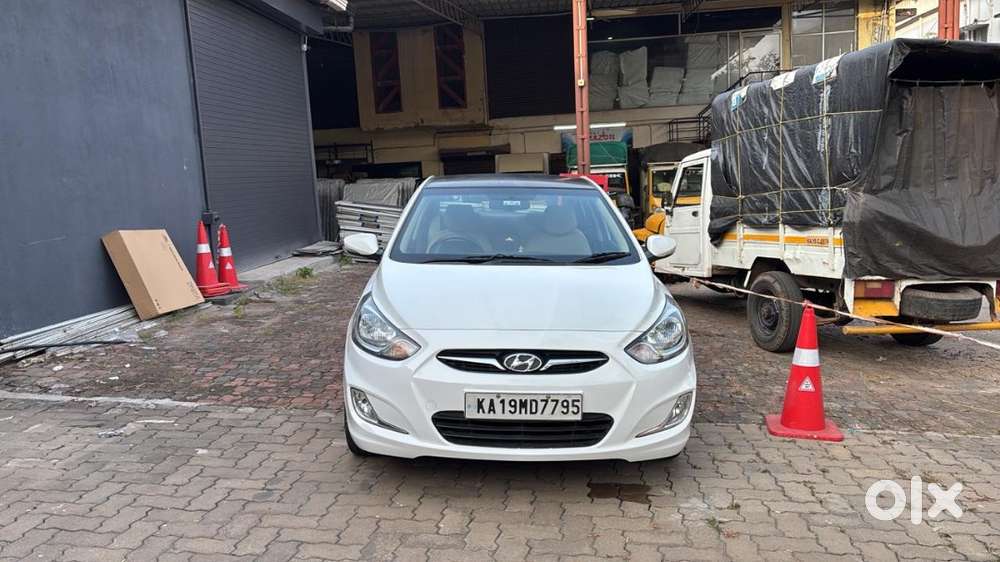 Hyundai Fluidic Verna 2014 Petrol Good Condition