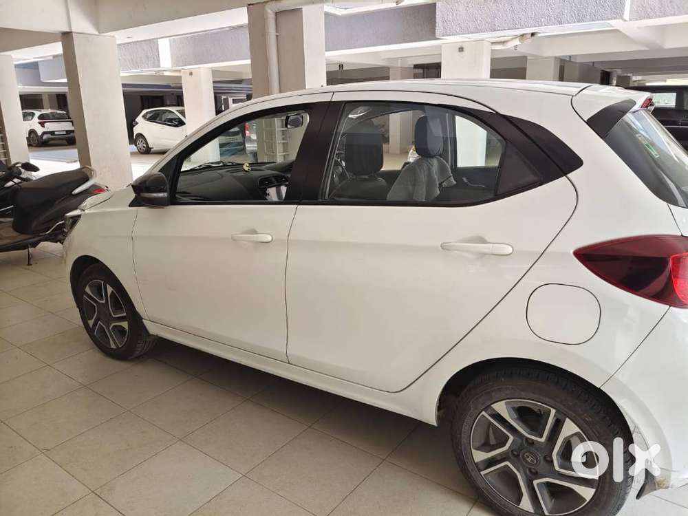 Tata Tiago Xz Plus 2021 Company Fitted Reverse Camera And Music System