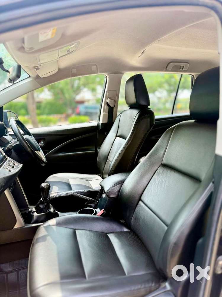 Toyota Innova Crysta 2.4 Gx Limited Edition At 7 Str, 2021, Diesel
