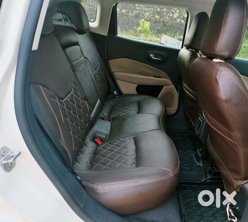 Jeep Compass 2.0 Longitude Option, 2018, Diesel