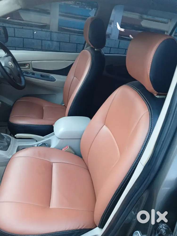 Toyota Innova 2013 Petrol Well Maintained
