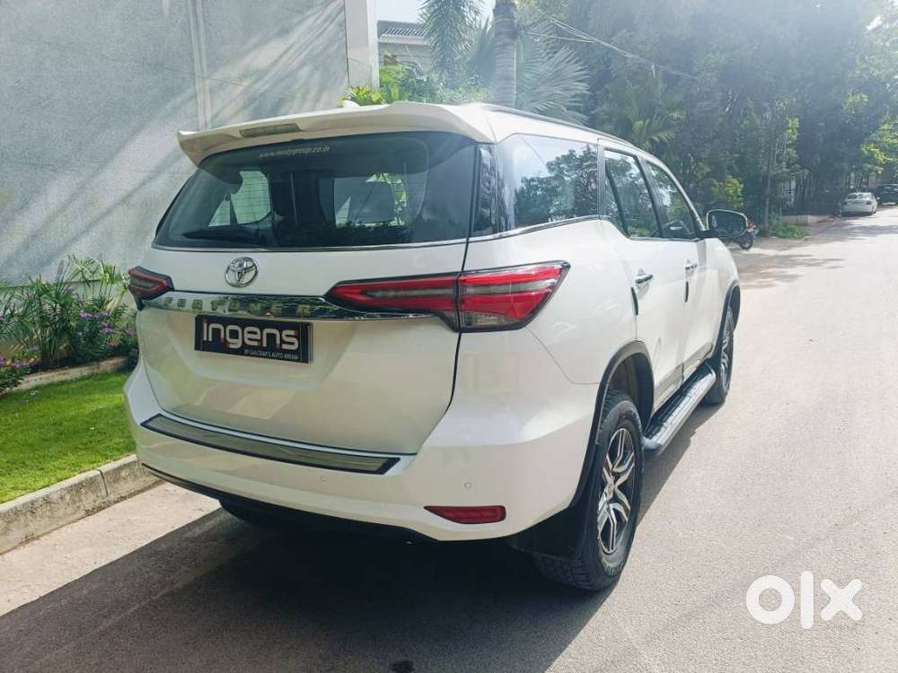 Toyota Fortuner 4x2 At 2.8 Diesel, 2023, Diesel