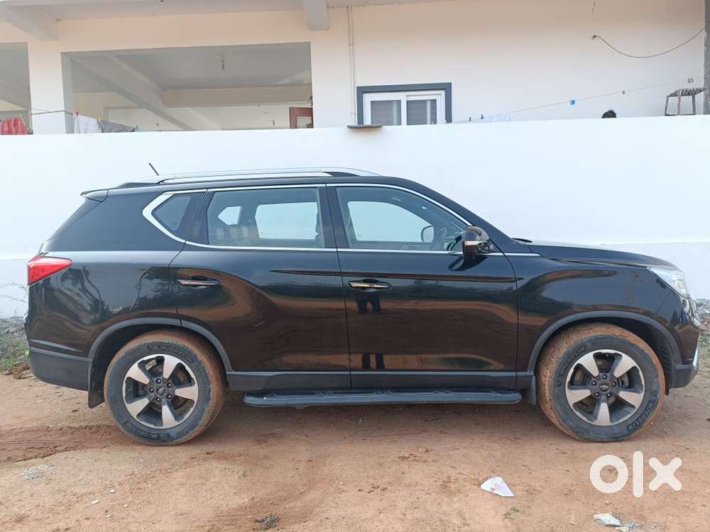 Mahindra Alturas G4 2022 Diesel Good Condition