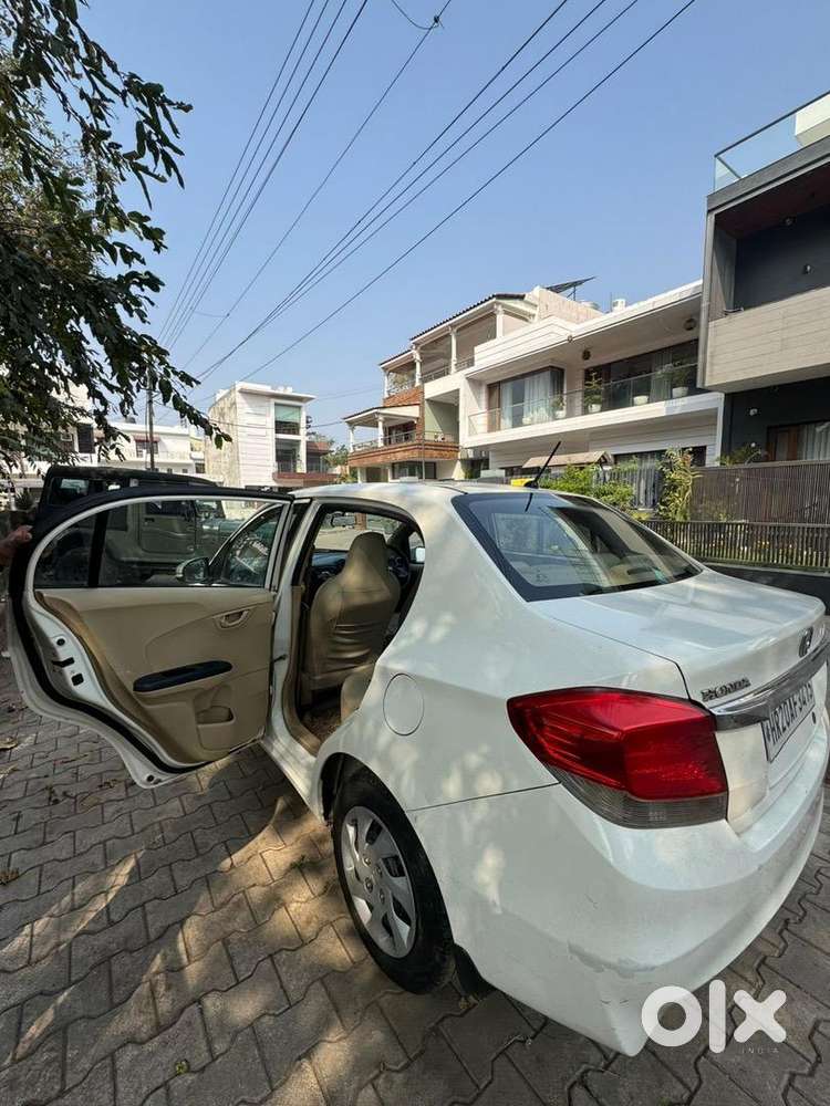 Honda Amaze 2015 Diesel Good Condition