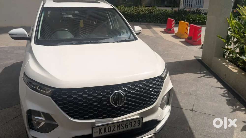 Mg Hector Plus 2022 Petrol Well Maintained