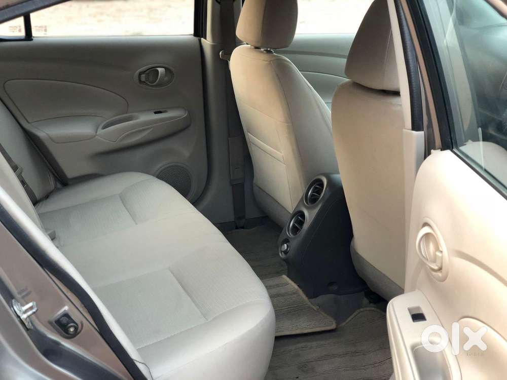 Nissan Sunny Xv Premium Pack (leather), 2015, Diesel