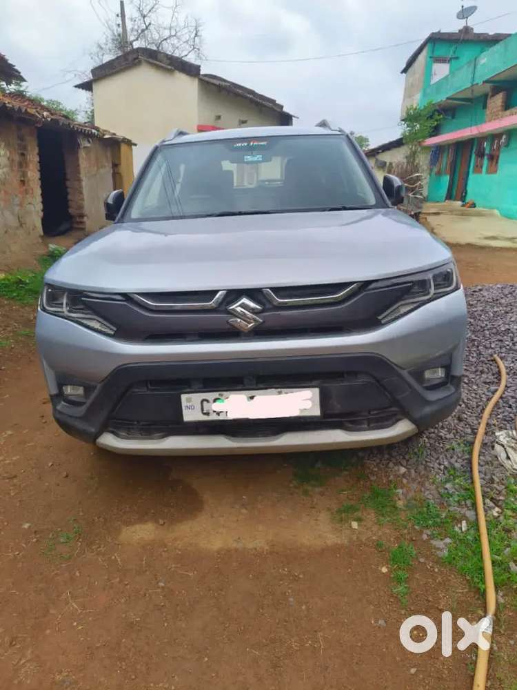 Maruti Suzuki Brezza Hybrid, Sleek 2023