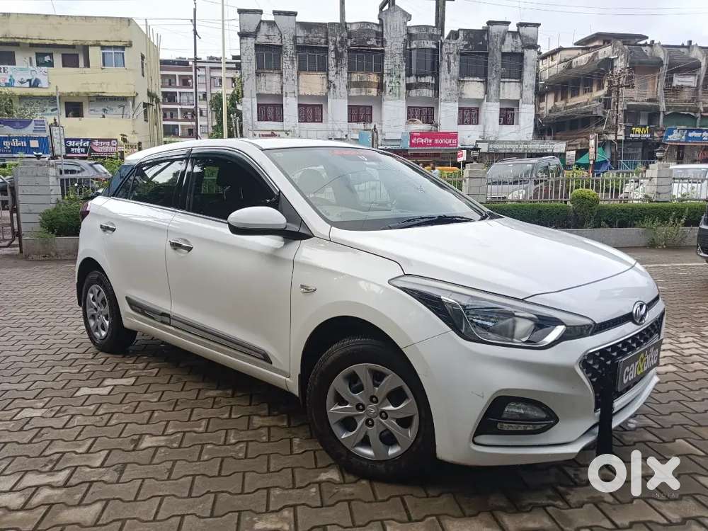 Hyundai I20 2020 Petrol 30000 Km Driven