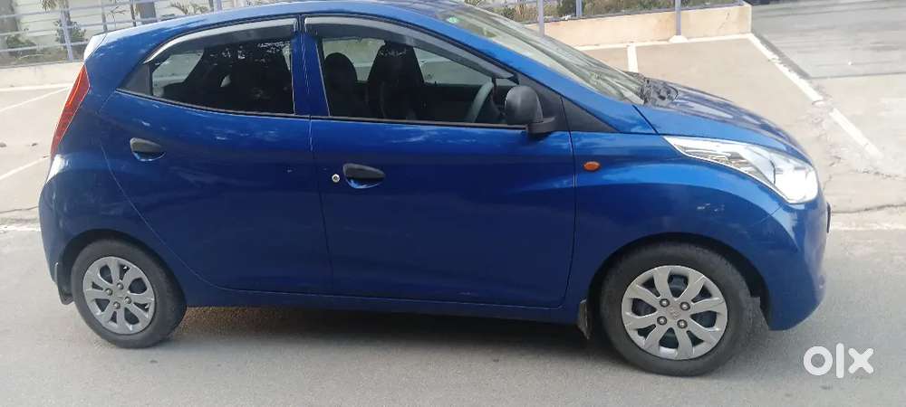 Hyundai Eon Magna + 2016 Petrol Manual