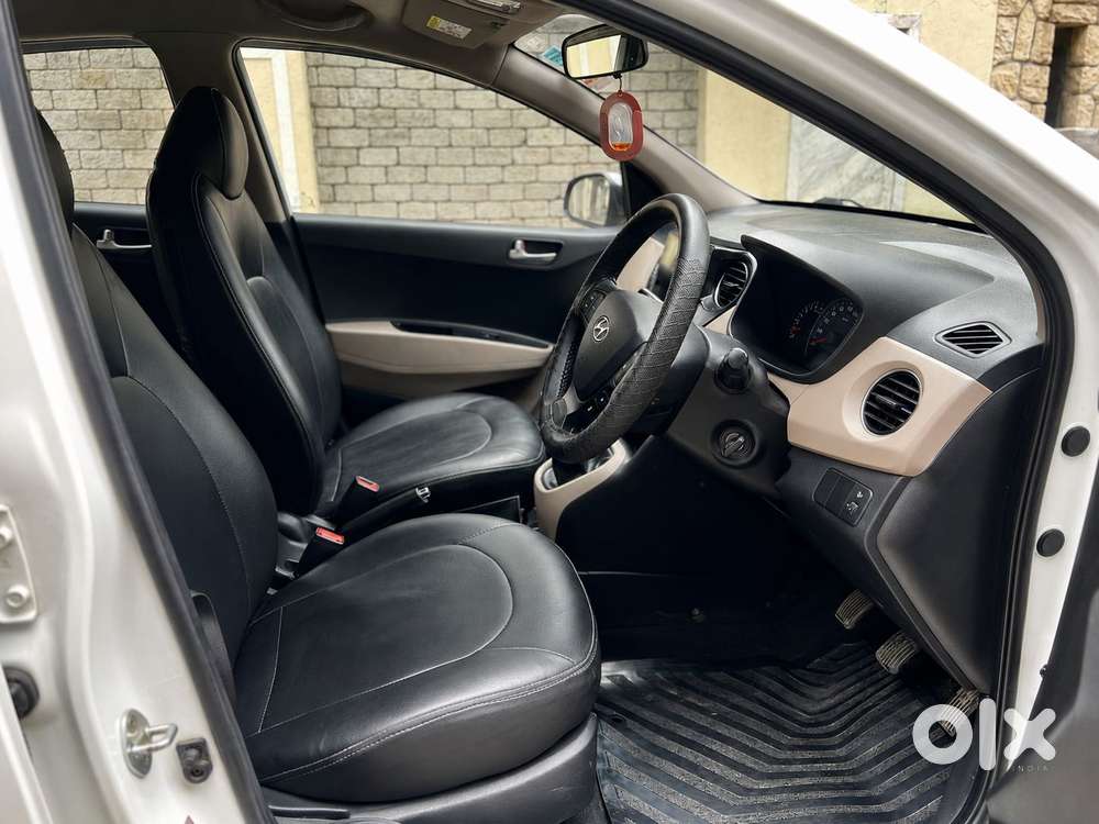 Hyundai Grand I10 Sportz, 2016, Petrol