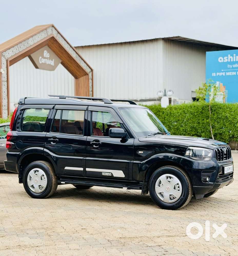 Mahindra Scorpio Classic 2.2 S Mt 7 Str, 2023, Diesel