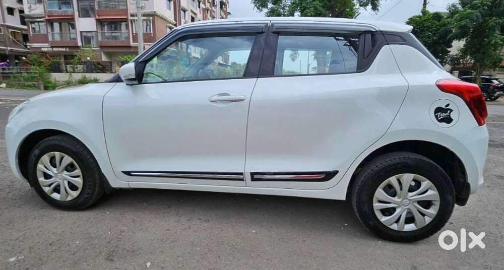 Maruti Suzuki Swift Vxi + Manual, 2018, Petrol