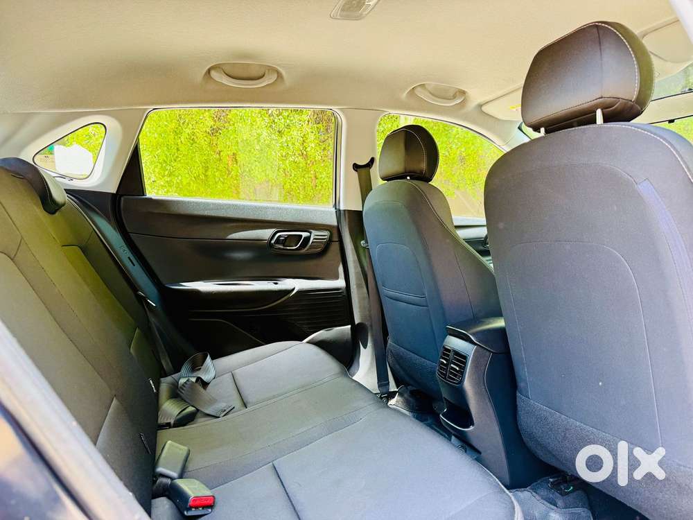 Hyundai I20 Sportz 1.2 Ivt, 2021, Petrol