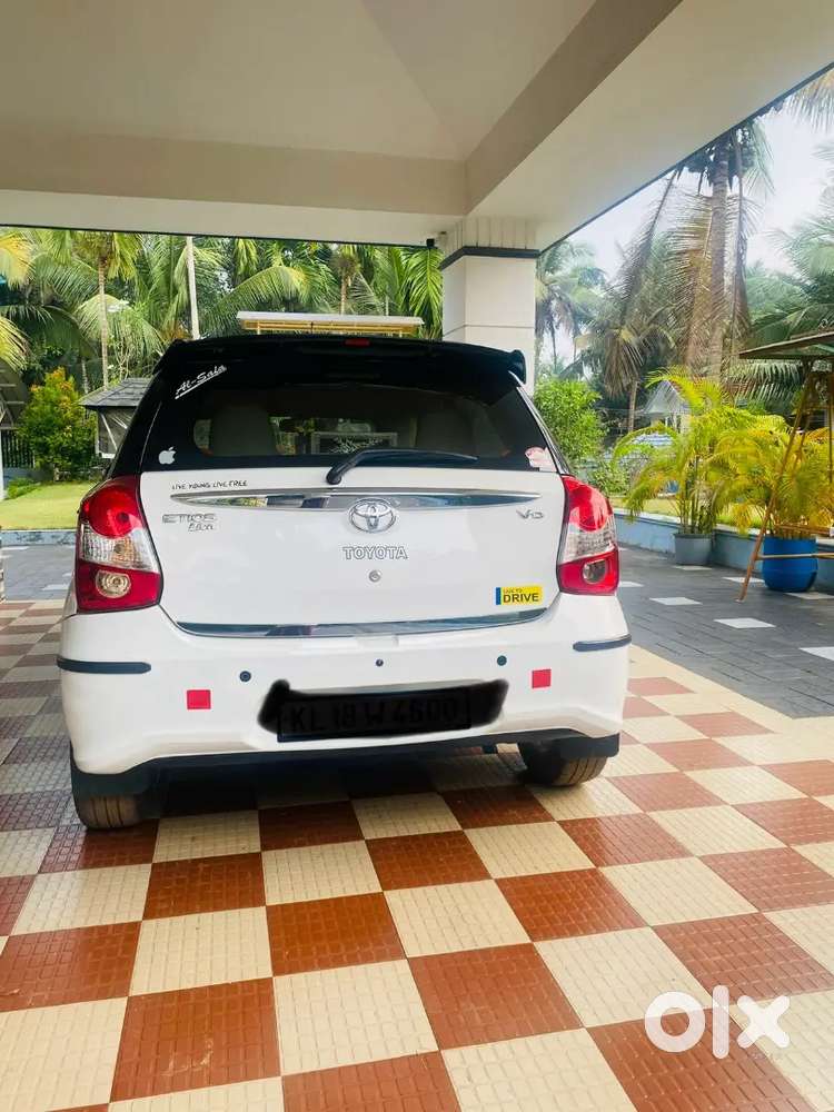 Show Room Condition Zero Accidents.