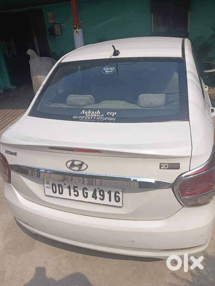 Hyundai Xcent 2017 Petrol 100000 Km Driven