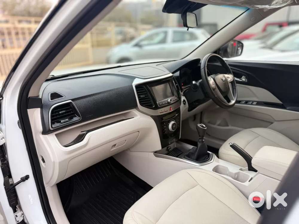Mahindra Xuv300 W8 Option, 2024, Petrol