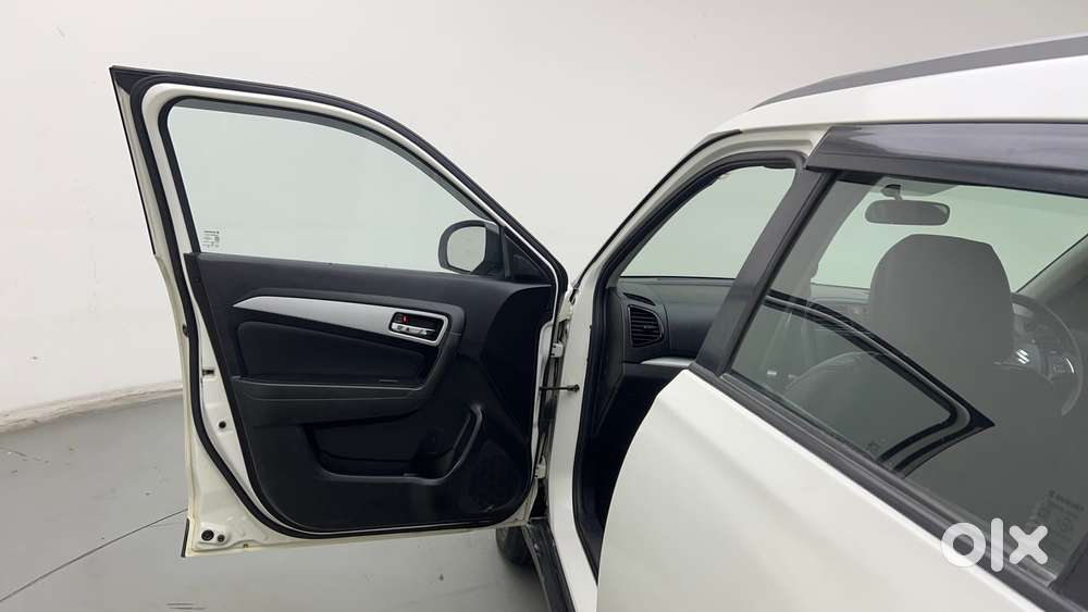 Maruti Suzuki Vitara Brezza 1.5 Zxi At, 2020, Petrol
