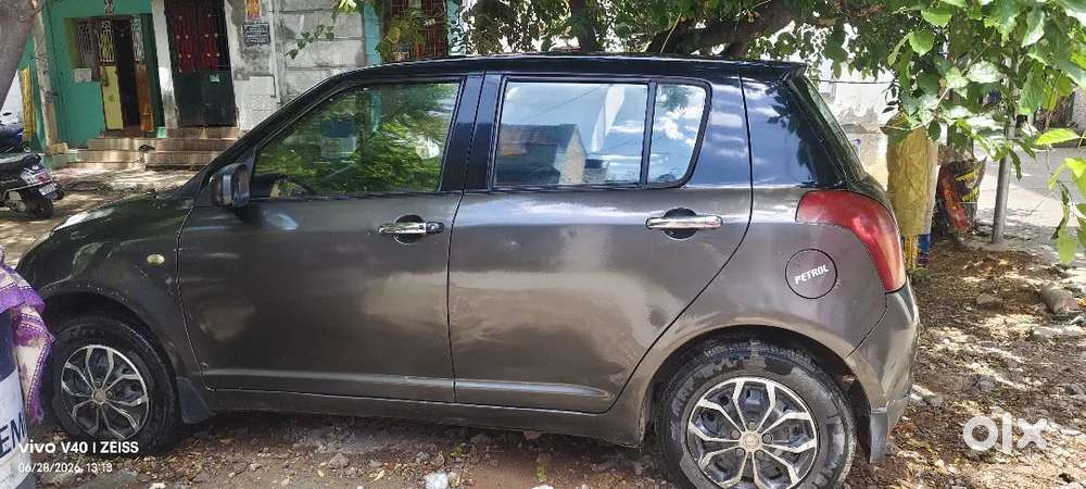 Maruti Suzuki Swift 2006 Petrol Good Condition