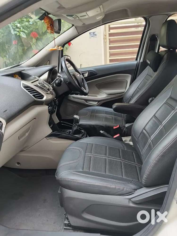 Ford Ecosport 1.5 Diesel Titanium Tdci , White Colour