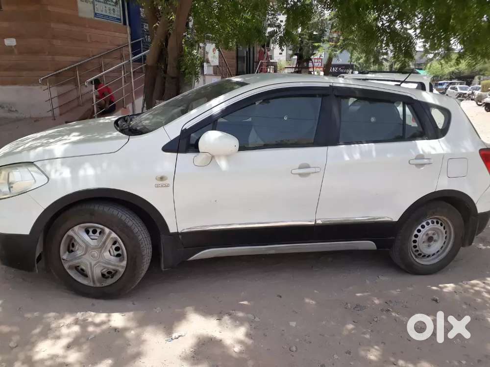 Maruti Suzuki S-cross 2016 Diesel Good Condition