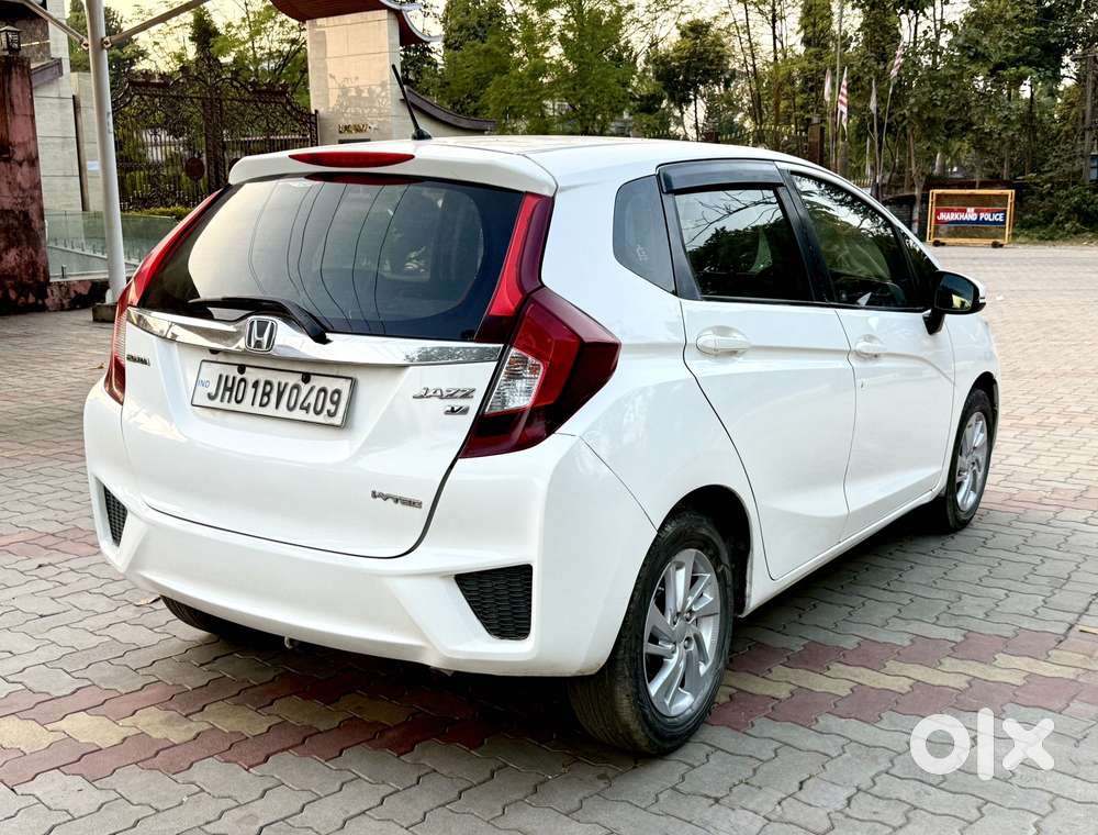 Honda Jazz 1.2 V I Vtec Privilege, 2016, Petrol